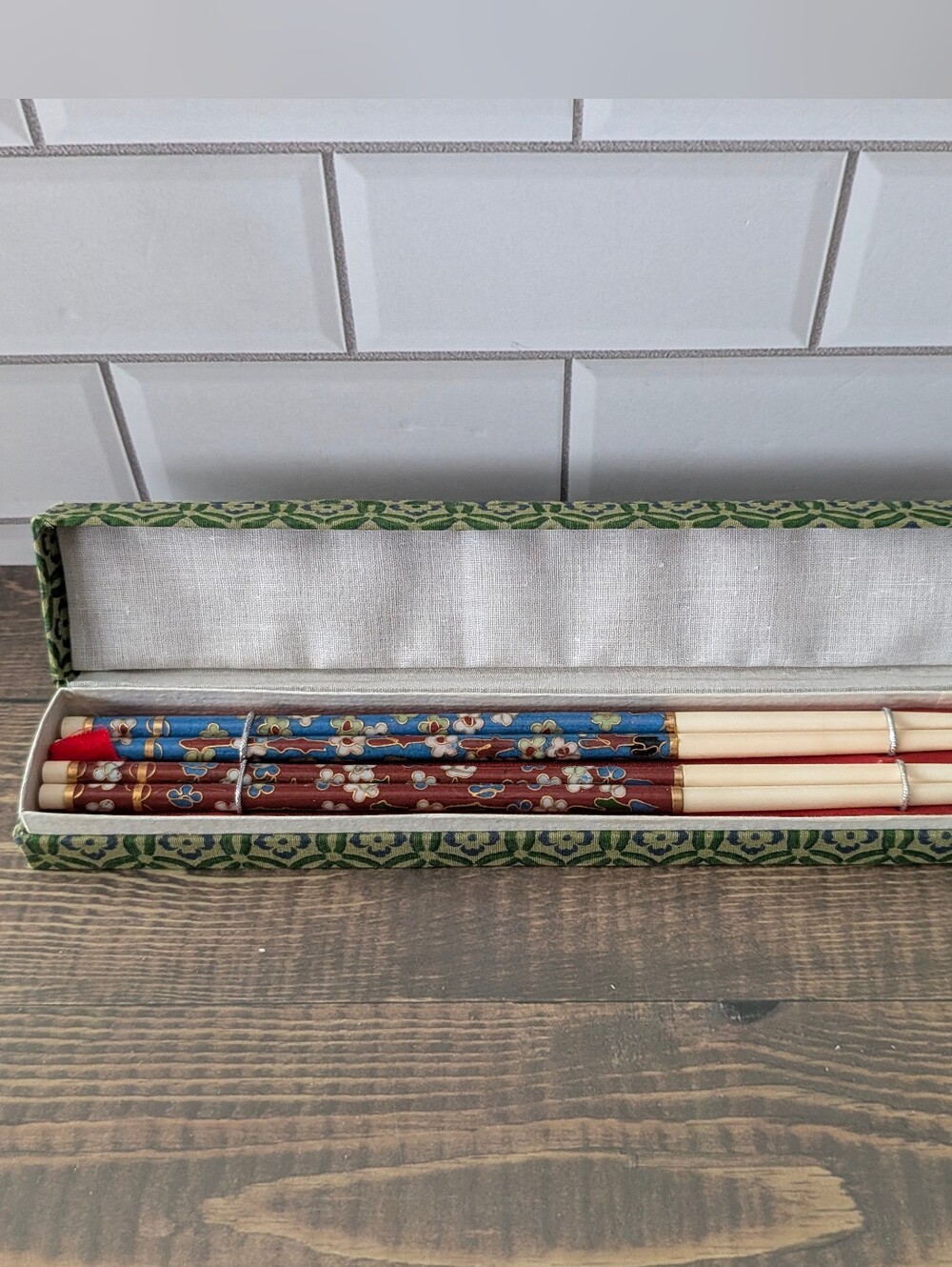 BoxVintage Cloisonné Enamel & Bone Chopsticks In Original Box Set Of 2